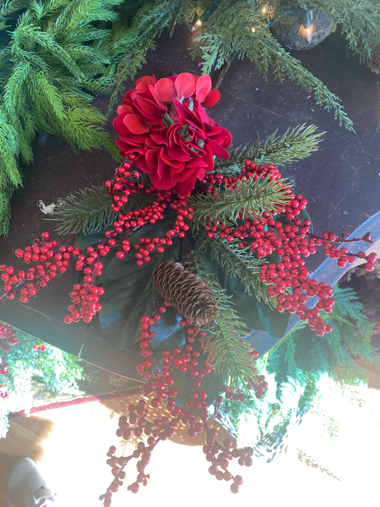 18" Hydrangea Magnolia Leaf Berry Spray