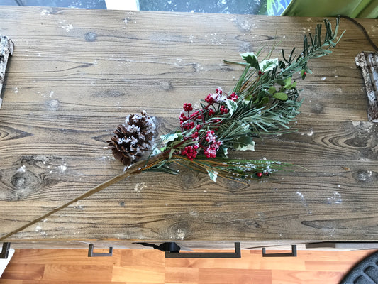 32" L Snowed Pine/ Pinecone/ Berry
