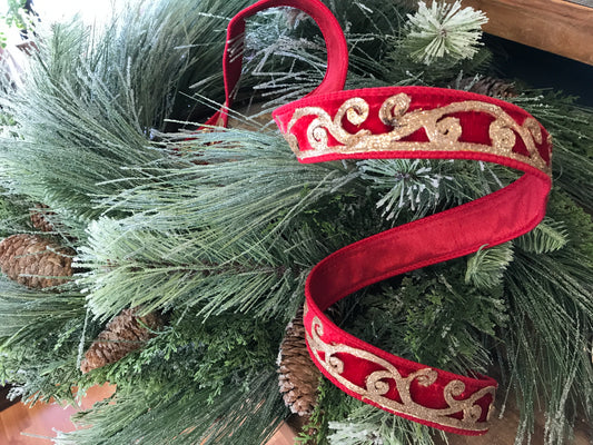 1"x10yds Velvet Gold Glitter Scroll Trim