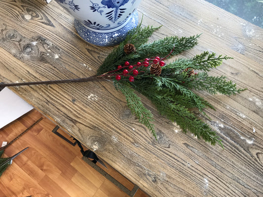 Pine and Berry Spray 23”H Plastic