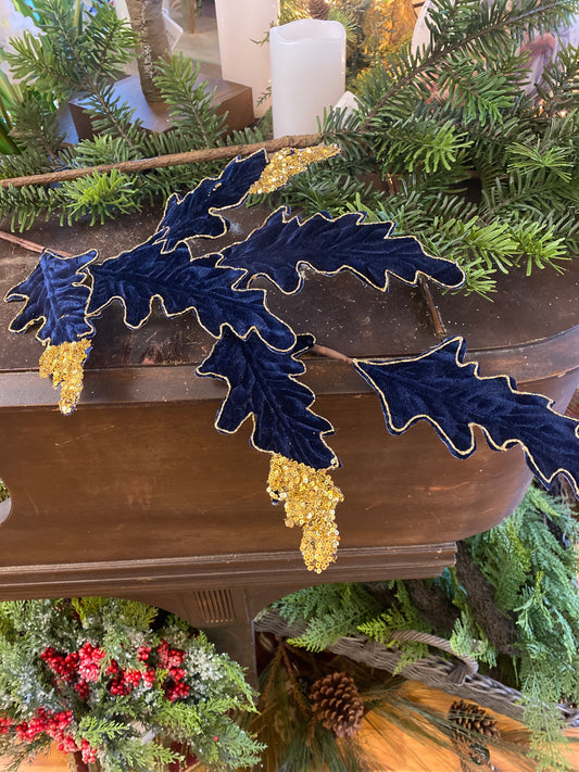 32” Glitter Velvet Acanthus Spray