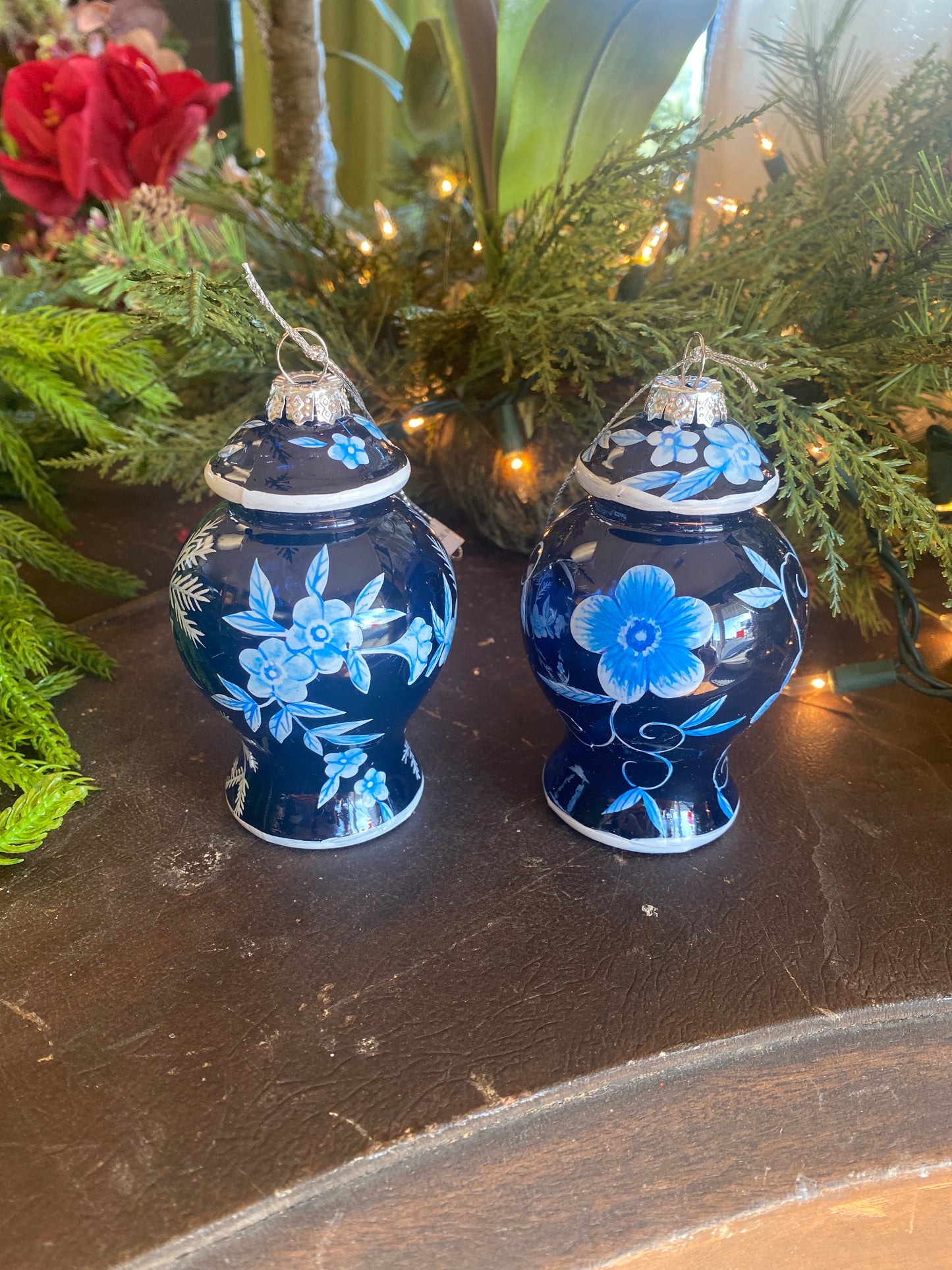 4.5" Floral Urn Ornaments 2 Styles