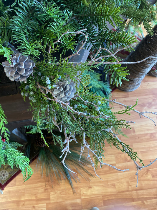 27” Juniper Stem w/ Twigs