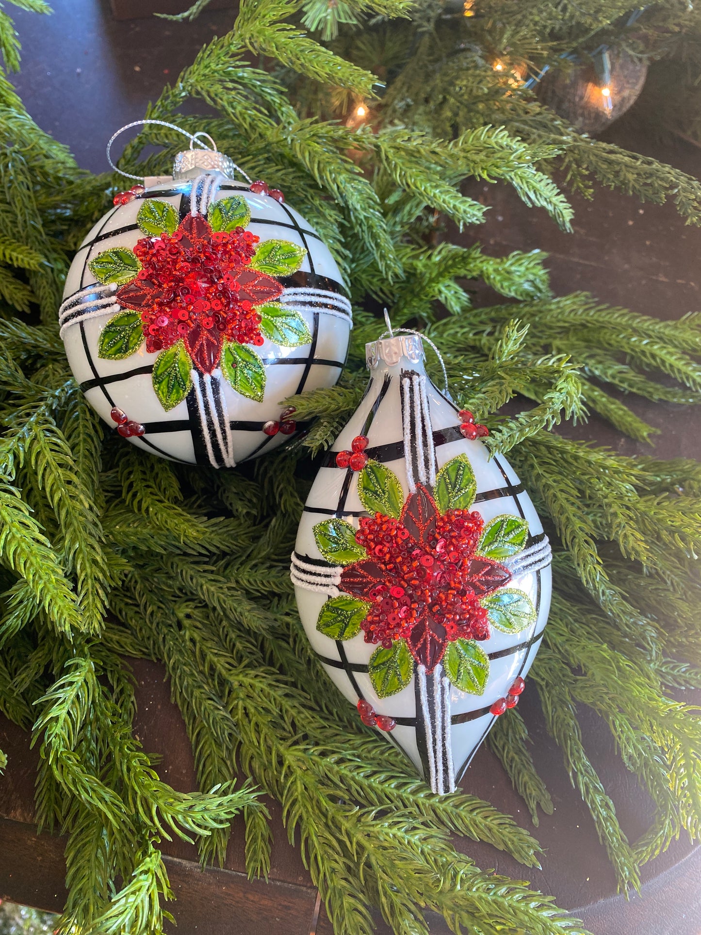 4-6" Glass Poinsettia Plaid Ball/ Final Ornaments