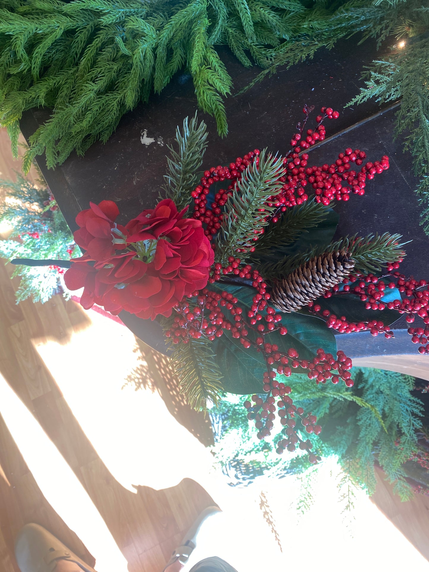 18" Hydrangea Magnolia Leaf Berry Spray