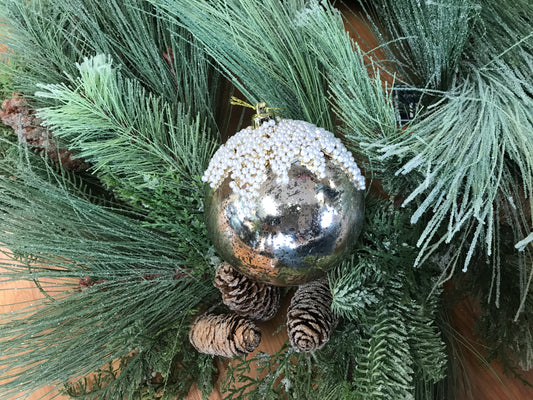 Pearl Icing Ornament Ball 4” Lt. Gold (12/72)
