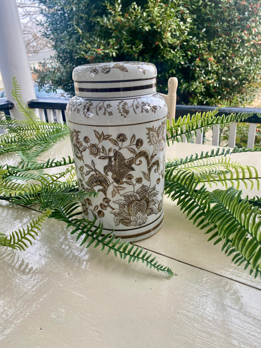 11.25" Taupe & White Porcelain Chinoiserie Lidded Jar (Medium)