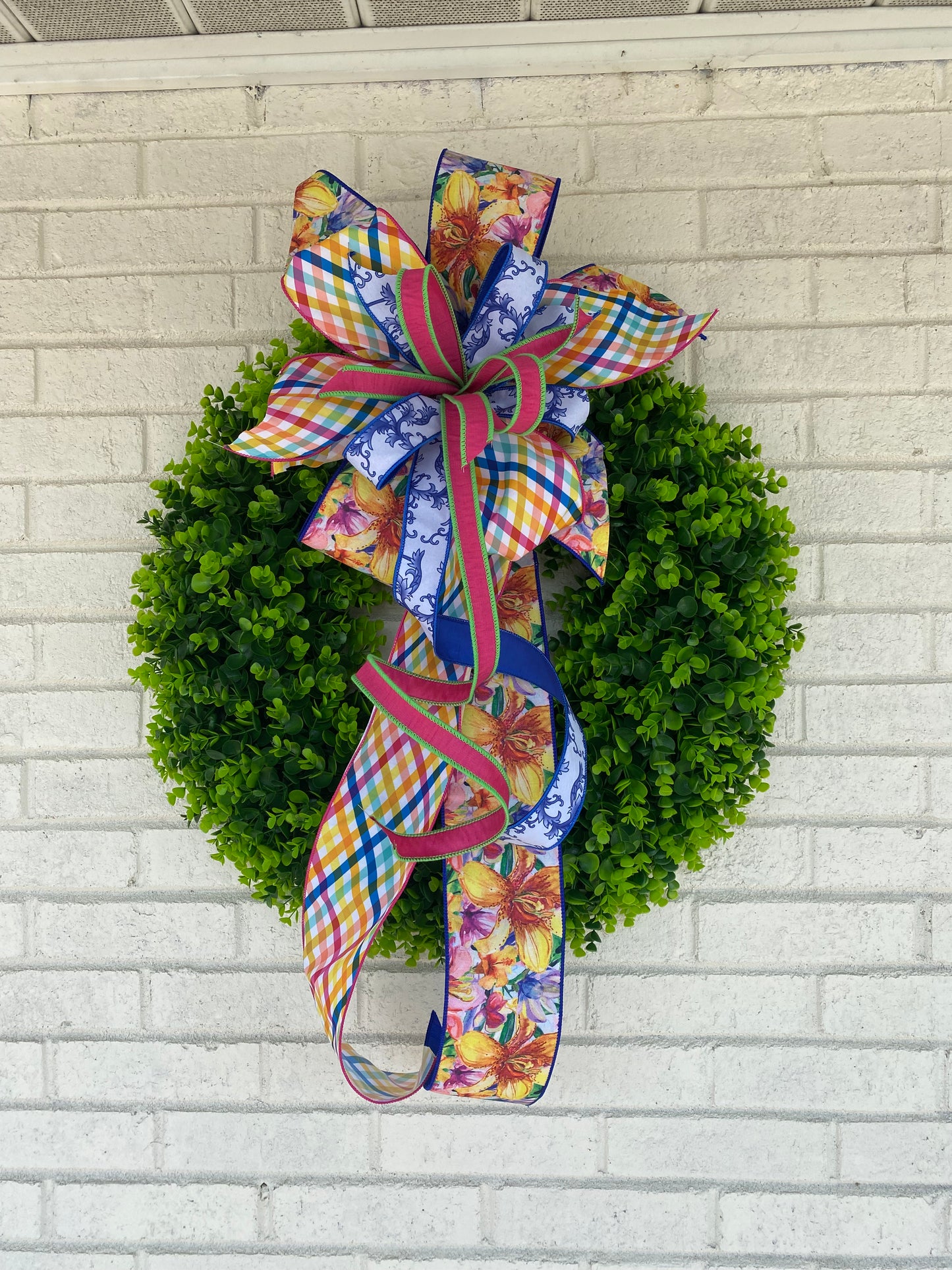 Eucalyptus Wreath With UV Protection 24" Green (Wreath Only)